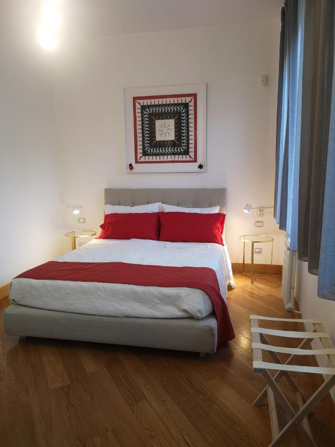 Home33 *